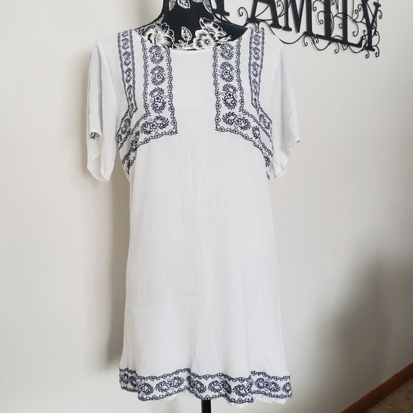 Alya Boho inspired dress - Picture 2 of 10